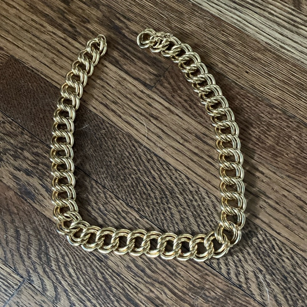 Gold toned necklace